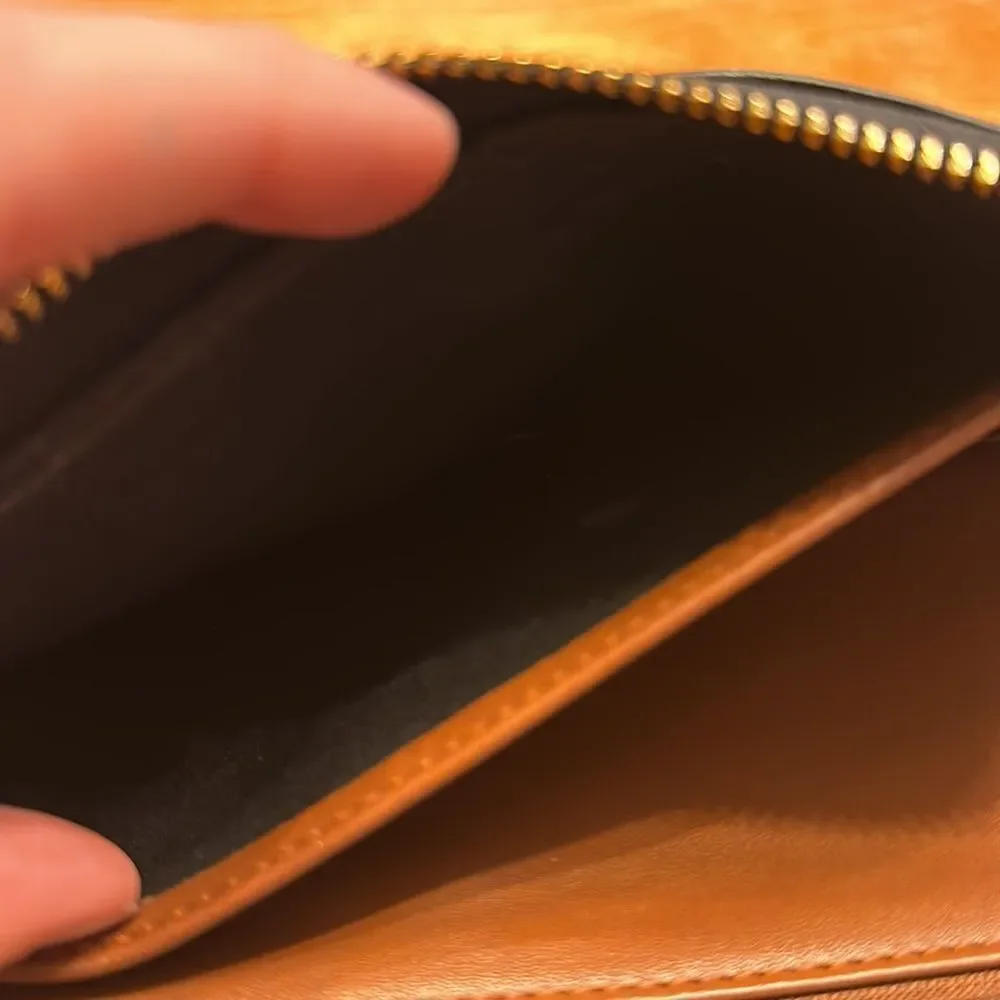 ‎Mark & Hall - Picture 8 of 8